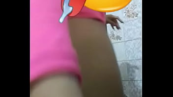 Mi ex moviendo el culito