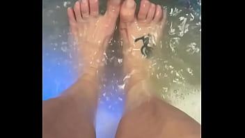 Mani pedi day getting ready for #exxxotica chicago who’s paying #findom #feetworshi̇p #feetِ #pedicure