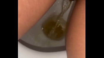 Rt peeprincess3 one of my mates nearly saw this in my camera roll oops #pee #piss #nsfw
