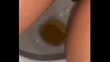 Rt peeprincess3 one of my mates nearly saw this in my camera roll oops #pee #piss #nsfw