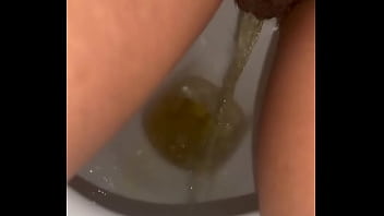 Rt peeprincess3 one of my mates nearly saw this in my camera roll oops #pee #piss #nsfw