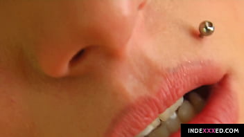 Sophie cat hottie in a solo masturbation scene