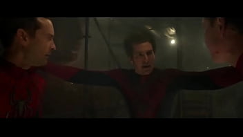 Balanceo de los tres spiderman