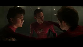 Balanceo de los tres spiderman