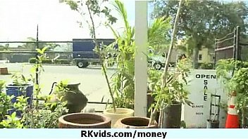 Sex for money nice body chick 30