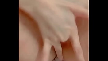 Colegial masturbando