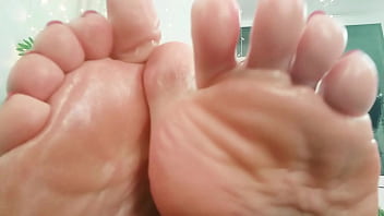 Hot free foot fetish femdom pov arya grander barefoot dominatrix horny blonde with sexy soles and cute toes