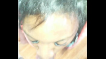 Side bitch suckin my dick