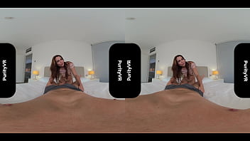 I'm banging this slut during my work break