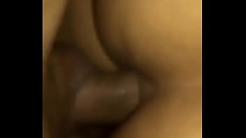 Follando analmente con mi mujer