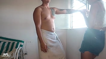 Disfruto enseñar a esta rica putica como se folla y me chupa una verga de verdad parte 1