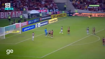 Futebol flamengo gabigol comendo fluminense