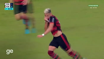 Futebol flamengo gabigol comendo fluminense