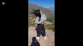 Puta se masturba en medio de la carretera y deja que se lo meta para poder yo llevarla a la casa Puta se masturba en medio de la carretera y deja que se lo meta para poder yo llevarla a la casa
