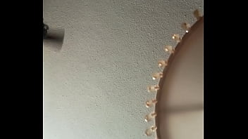 Empino a mi hermanastra y me vengo en su vagina