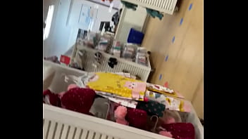 Booty in grey leggings