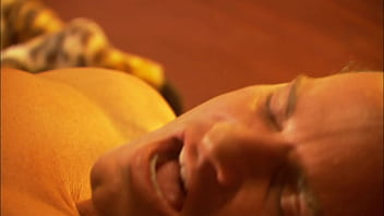 Milf asian gianna lynn gives pleasure to a samurai