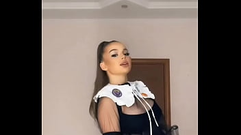 Big tits try not cum 18