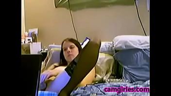 Cute teen masturbates web cam