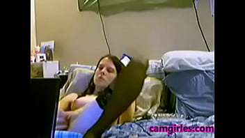 Cute teen masturbates web cam