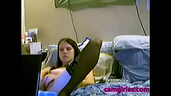 Cute teen masturbates web cam