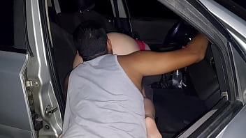 Casada entrou no pau no meio do mato