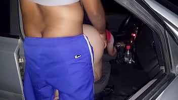 Casada entrou no pau no meio do mato