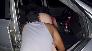 Casada entrou no pau no meio do mato