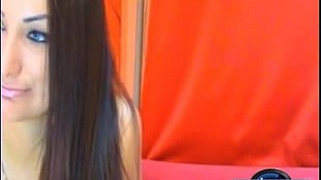 Beautiful cam girl wanting your cock free xxx cam