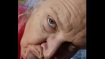 Sexy mature throbbin the knob