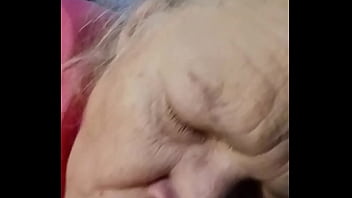 Sexy mature throbbin the knob