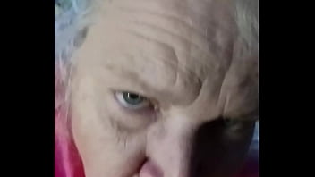 Sexy mature throbbin the knob