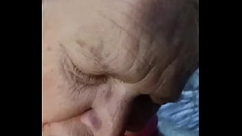Sexy mature throbbin the knob