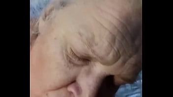 Sexy mature throbbin the knob