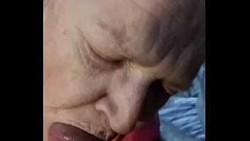 Sexy mature throbbin the knob