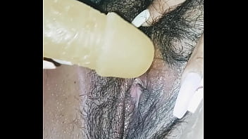 Bella19831 con juguete