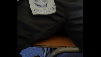 Chico expone su rabo