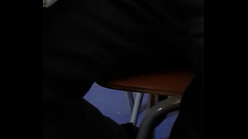 Chico expone su rabo