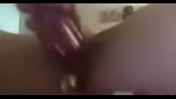 Horny slut loves to play