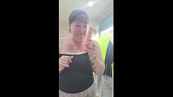 Master's coleslaw tasted so good after i used the carrot as a dildo before i served his dinner