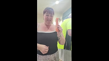 Master's coleslaw tasted so good after i used the carrot as a dildo before i served his dinner