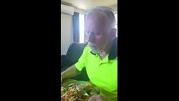 Master's coleslaw tasted so good after i used the carrot as a dildo before i served his dinner