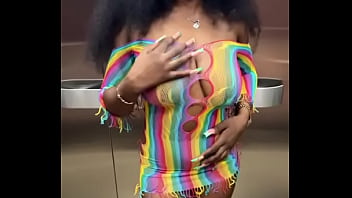 Fucked my landlord wife in an elevator