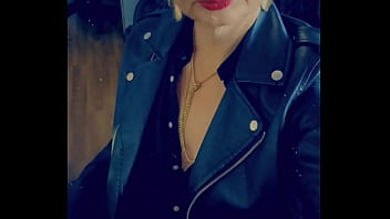 Vient sous le bureau