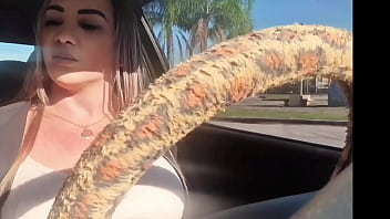 Fui sorteado pedi um app veio a motorista milf gostosa pelas ruas do rj ganhei um chupdriver na pica Fui sorteado pedi um app veio a motorista milf gostosa pelas ruas do rj ganhei um chupdriver na pica
