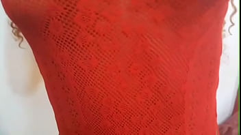 Trai meu marido com um velho barrigudo ele botou com força no meu cu