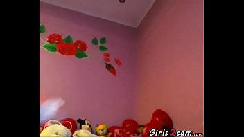 Amateur brunette reveals her tits