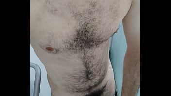 No Chuveiro Batendo Uma thumbnail