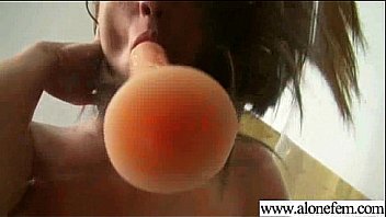 Solo Freak Girl Use Sex Toys To Get Climax Movie 13 thumbnail