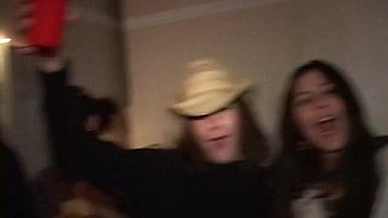 One pair bonks in group